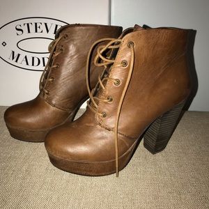 Steve Madden booties - leather size 8